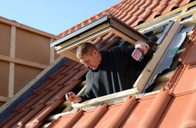 Pose de fenêtres de toit Velux à Sissy